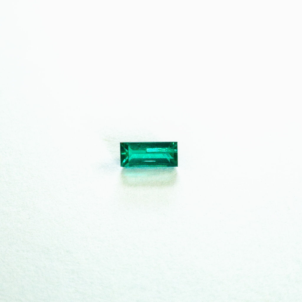 Emeralda Talla baguette. 0,41 Ct