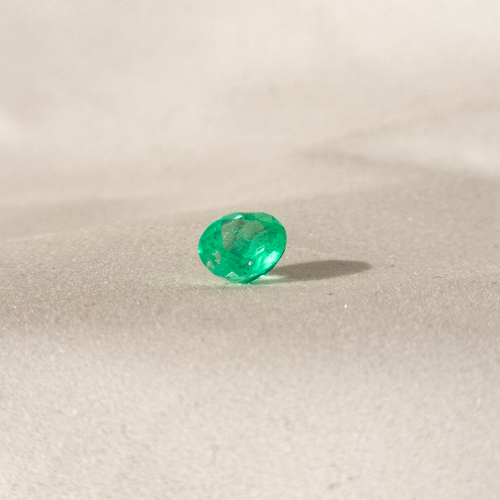 Esmeralda Natural Colombiana Talla Redonda 1.55 Ct – Certificada ICG